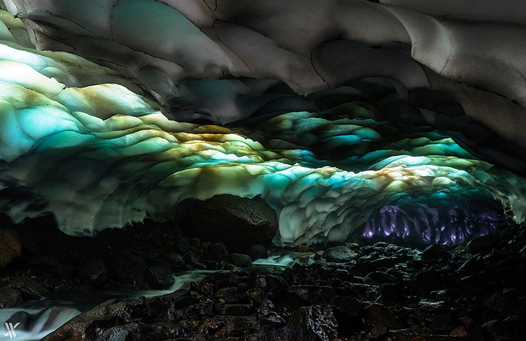 Кристалната пещера